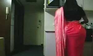 سيدة الأعمال ستيرن لا يمكن افلام سكسيه مترجمه أن تقاوم الشرج الداعر مع الرجل بعد مشاهدة مجلة فيديو إباحي 