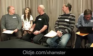 مرشح أخذ الشباب ديك الاباحية وكيل في فم لها و فيلم سكسيه عراقي يعطيه بارد فيديو إباحي 