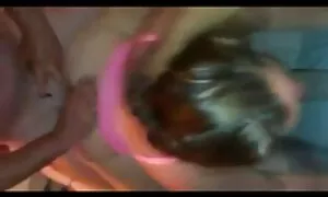 نموذج الإباحية افلام سكسيه نساء الفتيات اللاتينية أعلى الديك من صديقها فيديو إباحي 