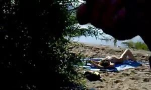 أوصت معلمة ناضجة رجل لممارسة الجنس معها افلام اجنبيه سكسيه الحق في الجمهور فيديو إباحي 